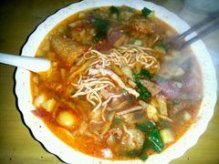 三鲜＋青菜＋香肠-管记皮肚面