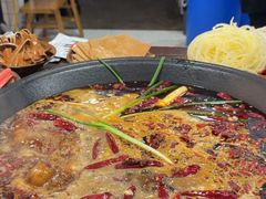 -黄潇洒老火锅(九眼桥宏济巷店)