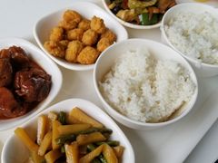 -浦东图书馆读者餐厅