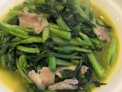 -香山湖渔家大院