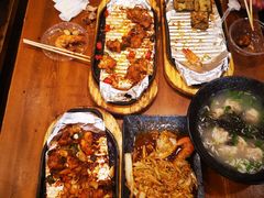 -老东镇啤酒屋海鲜加工·蒸汽海鲜·海鲜烧烤(台东店)