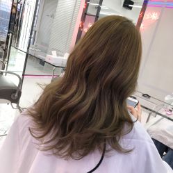 -SWANK SALON