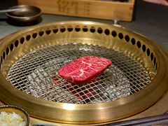 -铭牛烧肉·和牛海鲜自助(高新月牙湖店)