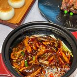 南京东路299号宏伊广场六层S-604店铺