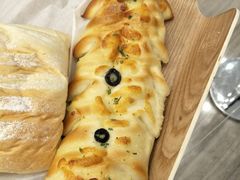 虎皮橄榄吞拿鱼-奈雪的茶(市百一店)