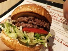 -The Habit Burger Grill 哈比特汉堡(复兴soho店)