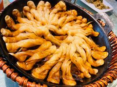 大公鸡粘卷子-华盛园卷子王农家菜水库鱼