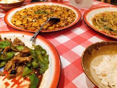 -思博半步颠小酒馆(梦时代店)
