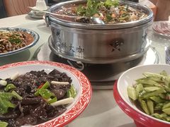-牟记江湖特色重庆菜鱼蛋青蛙黄鳝海参(巴南区鱼洞鲁能店)