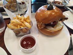 -WOLFGANG PUCK KITCHEN & BAR(迪士尼小镇店)