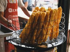 现炸油条-汪记鲜鱼糊汤粉(沈阳路总店)