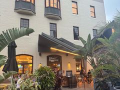 -Ribs & Burgers The Rocks