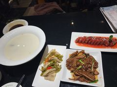 黄豆排骨-梅飞酒家(桑园路店)