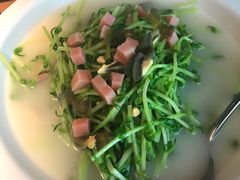 上汤豆苗-江渔兒酸菜魚專門店(顺盈时代广场店)