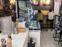 -杨光辉麻辣烫(华侨城商业中心店)