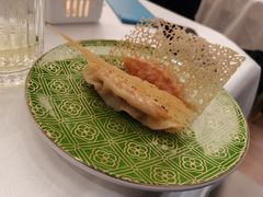 -品海楼·大连海胆锅贴馆(东港店)