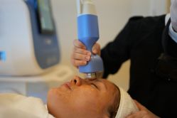 -海菲秀·飞顿牛奶光·LDM官方授权中心美轮美浣瓷感美肌