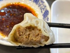 鲜肉小笼-王興記(南禅寺店)