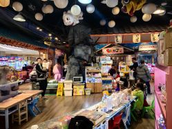 -卡通尼乐园(新达汇三林店)