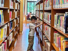 -静安区少年儿童图书馆(康定东路)