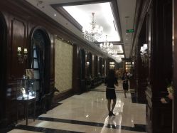 -米兰尊荣婚纱摄影·婚纱照会馆