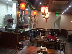 大堂-燚焱炎火铜锅涮·烧烤