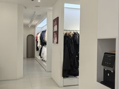 -觅你映画·精致照相馆(乐堤港店)