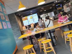 -麦当劳(伟城广场店)