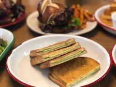 -HELLO 27 意面·沙拉·帕尼尼