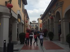 -佛罗伦萨小镇广佛名品奥特莱斯(疏港路店)