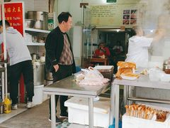 大堂-锅贴大王南翔小笼(临沂二村店)