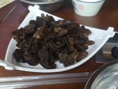 -亿诣蝎府炸酱面羊蝎子火锅(酷车小镇店)