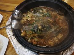 -山妹子铁锅炖