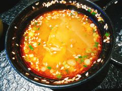 三文鱼辣汤-悟空酒场烤肉(凯德壹中心店)