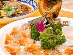 -官塘陈记鱼生·潮汕砂锅粥·牛肉火锅(潮枫路总店)