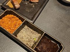 -铭牛烧肉·和牛海鲜自助(高新月牙湖店)