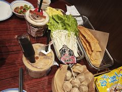 -沙胆彪炭炉牛杂煲(上海日月光广场店)