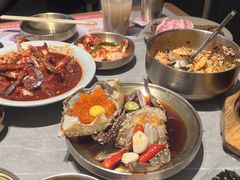 -草家酱蟹炭火烤肉店(珲春南路一店)