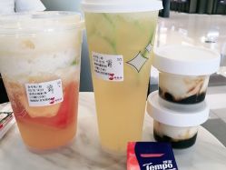 -桃桃屿·潮牌酷银(世纪荟店)