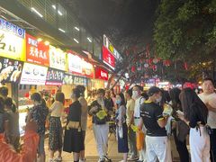 -八一好吃街·高品美食广场