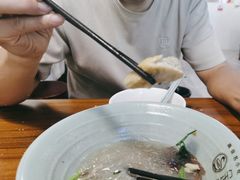 大碗鸭血粉丝-金原鸭血粉丝汤·汤包·脆皮烤鸭(南京博物院店)