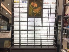 -回瑞眼镜·蔡司·依视路官方授权店(广益路万达店)