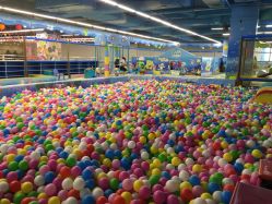 -欢乐陶陶儿童主题乐园(龙岗店)