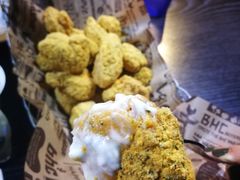 -BHC炸鸡(明洞总店)