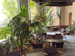 -J Create城市露营咖啡·简餐·宠物(上海动物园店)