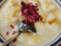 -云阿蛮云南生烫牛肉米线(奉贤路店)