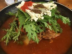 -喇喇排骨火锅·传统韩式脊骨汤(望京西园总店)