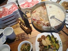 -蒙肥羊·酸汤潮牛·鲜牛肉火锅烤肉自助(岗顶店)