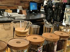 -星巴克臻选(深圳金光华店)