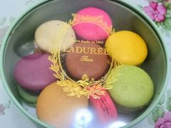 -ladurée(戴高乐机场T 2F店)